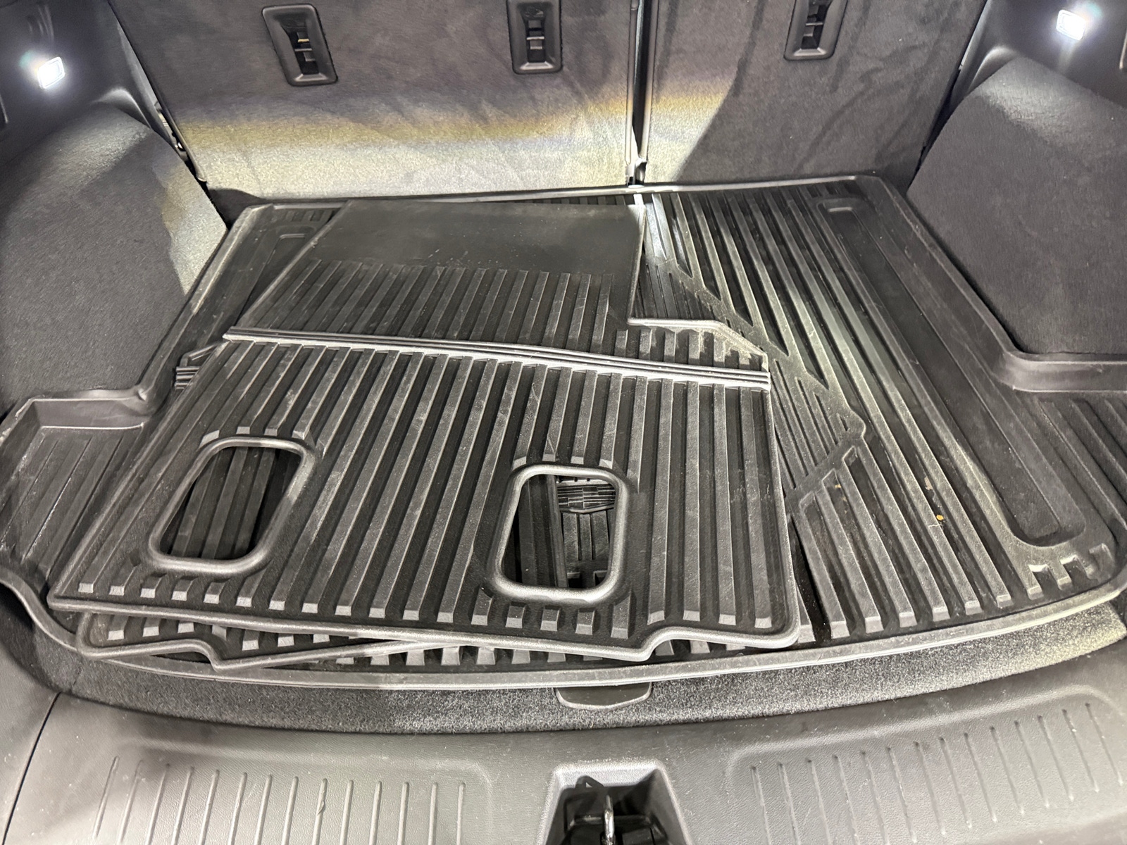Thumbnail: 2021 Cadillac XT5 - 6