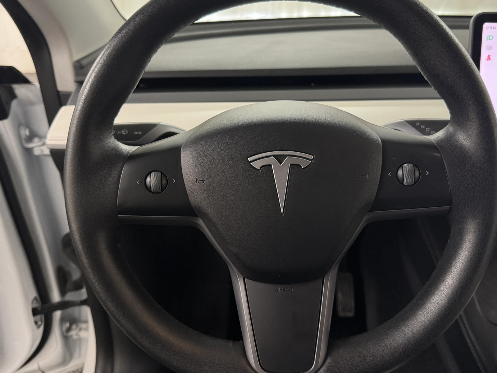 Thumbnail: 2022 Tesla Model Y - 4