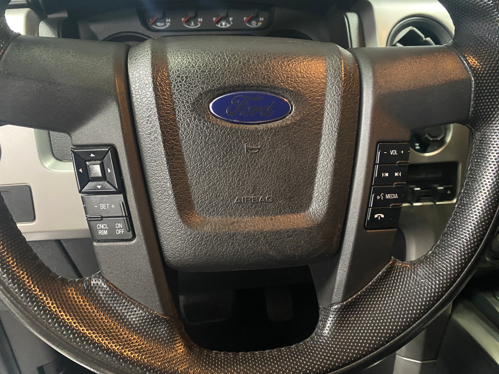 Thumbnail: 2013 Ford Econoline - 5