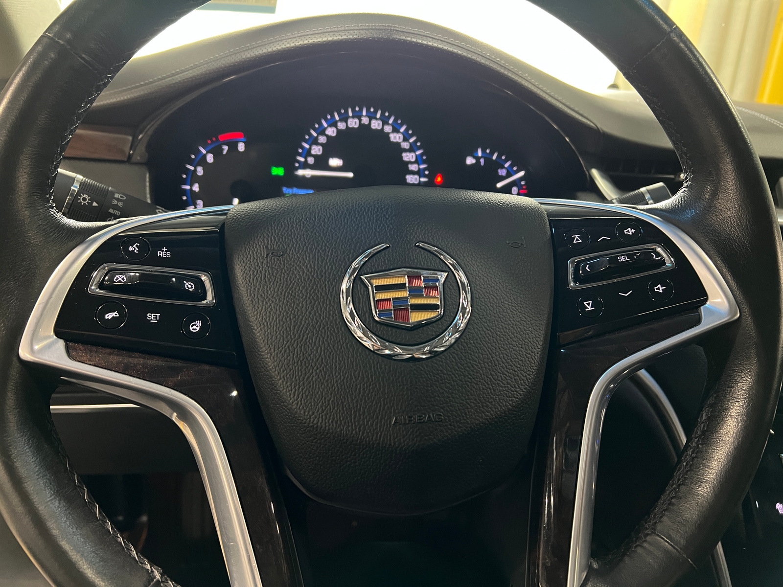 Thumbnail: 2015 Cadillac XTS - 4