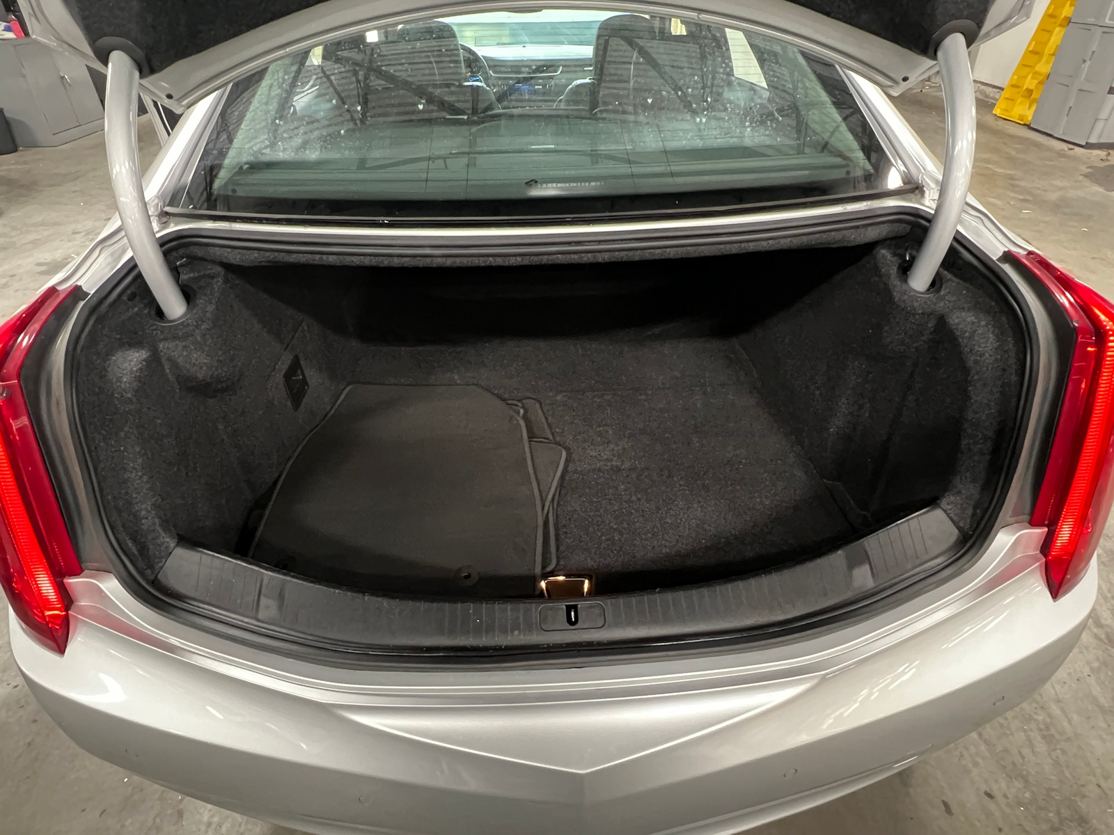 Thumbnail: 2015 Cadillac XTS - 6