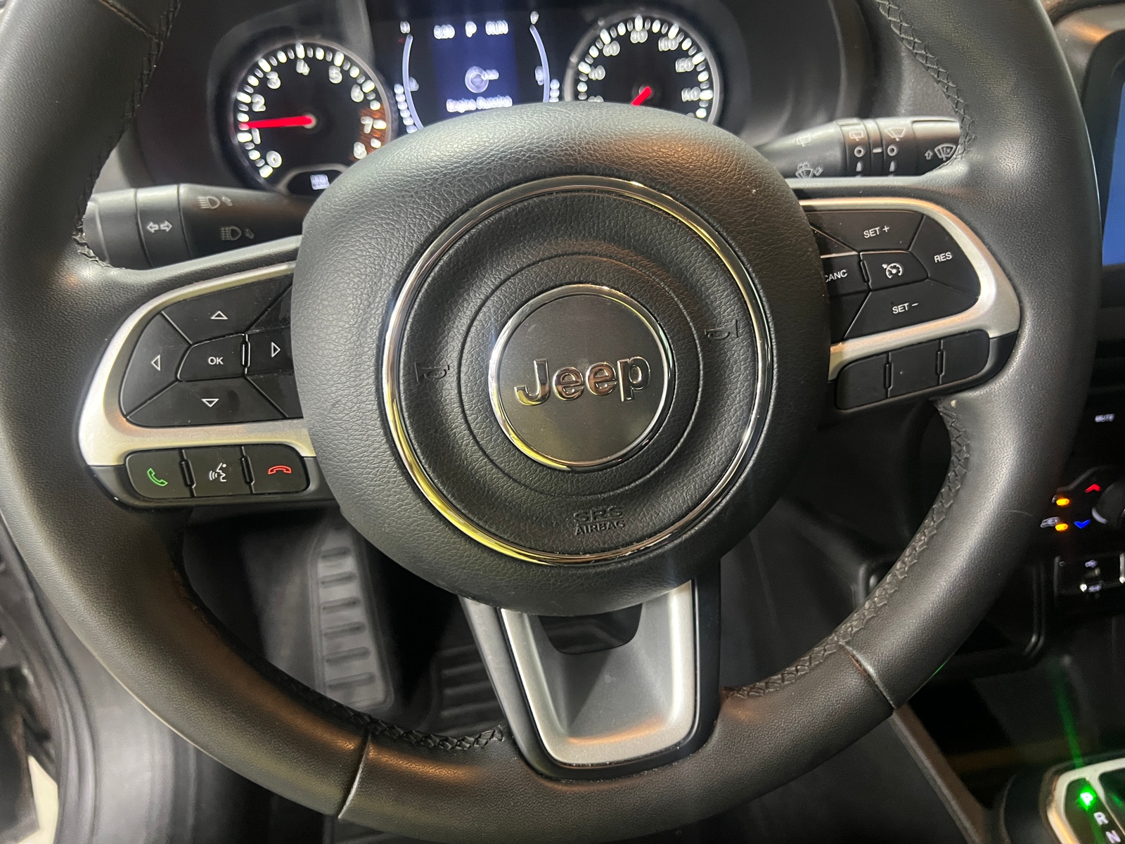 Thumbnail: 2020 Jeep Renegade - 5