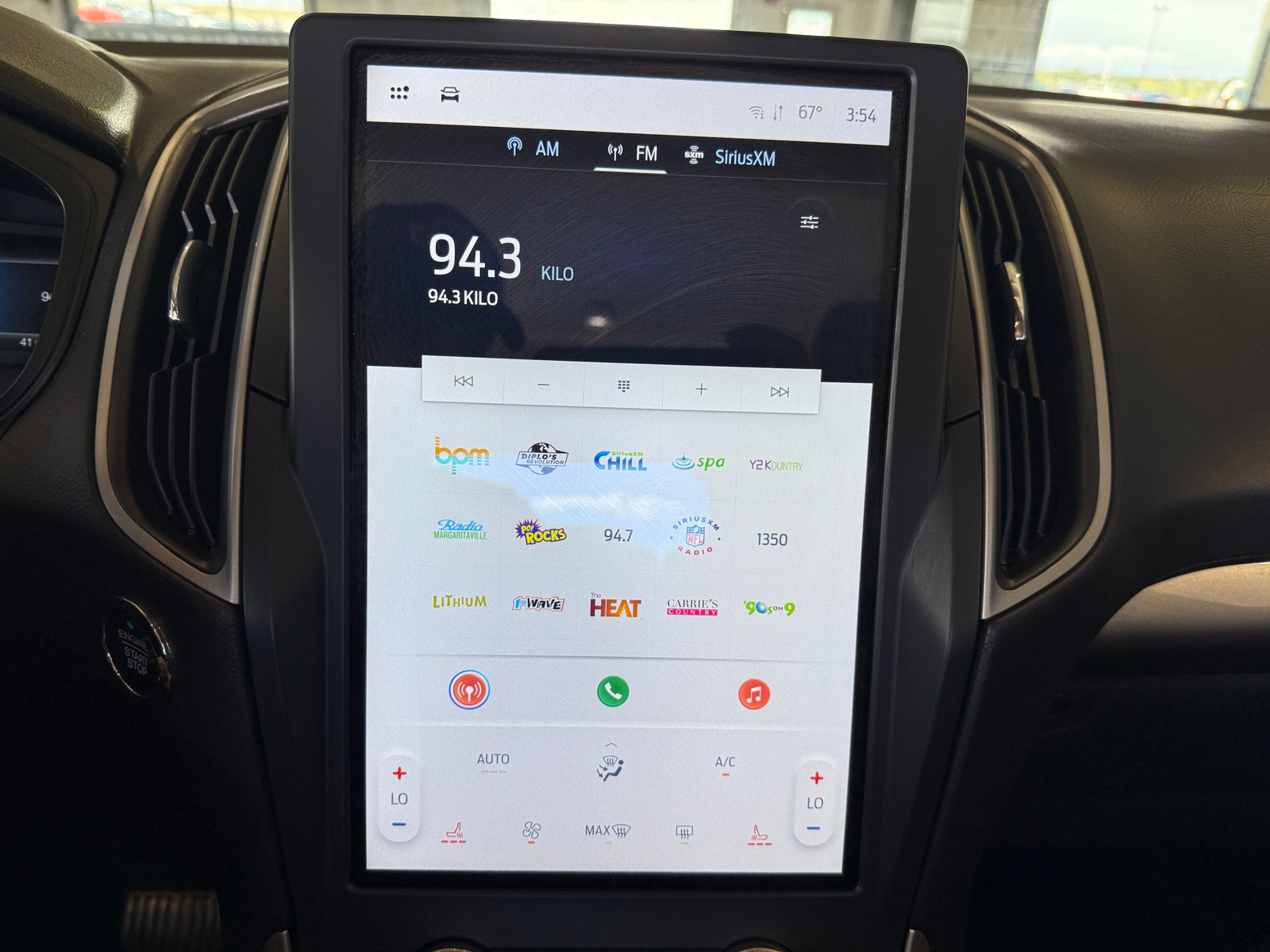 Thumbnail: 2023 Ford Edge - 3