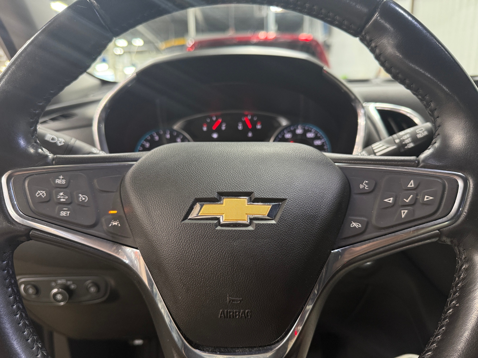Thumbnail: 2020 Chevrolet Equinox - 5