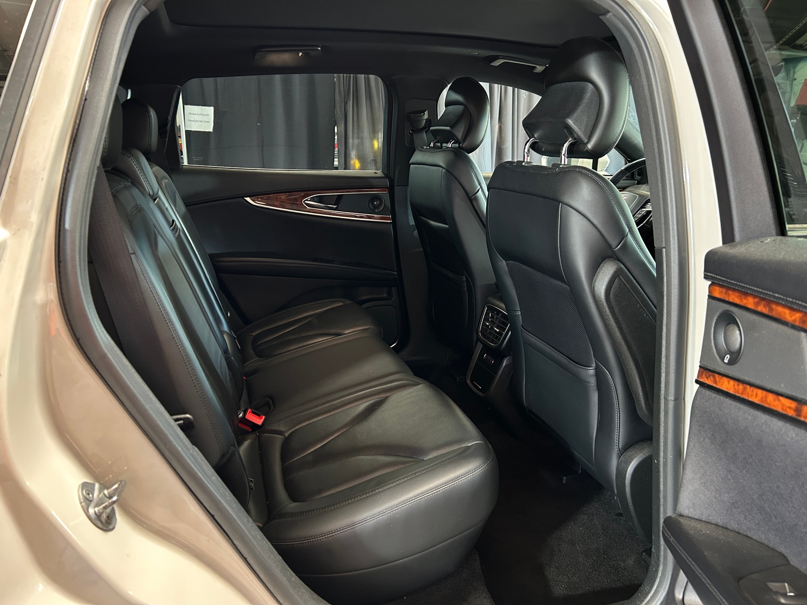 Thumbnail: 2019 Lincoln Nautilus - 5