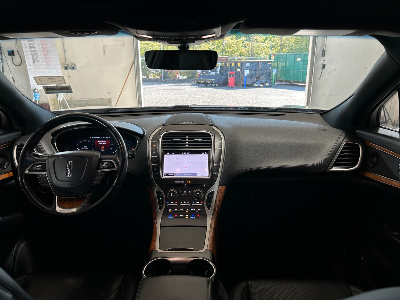 Thumbnail: 2019 Lincoln Nautilus - 2