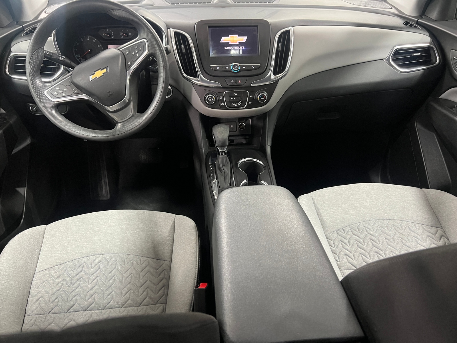 Thumbnail: 2023 Chevrolet Equinox - 3
