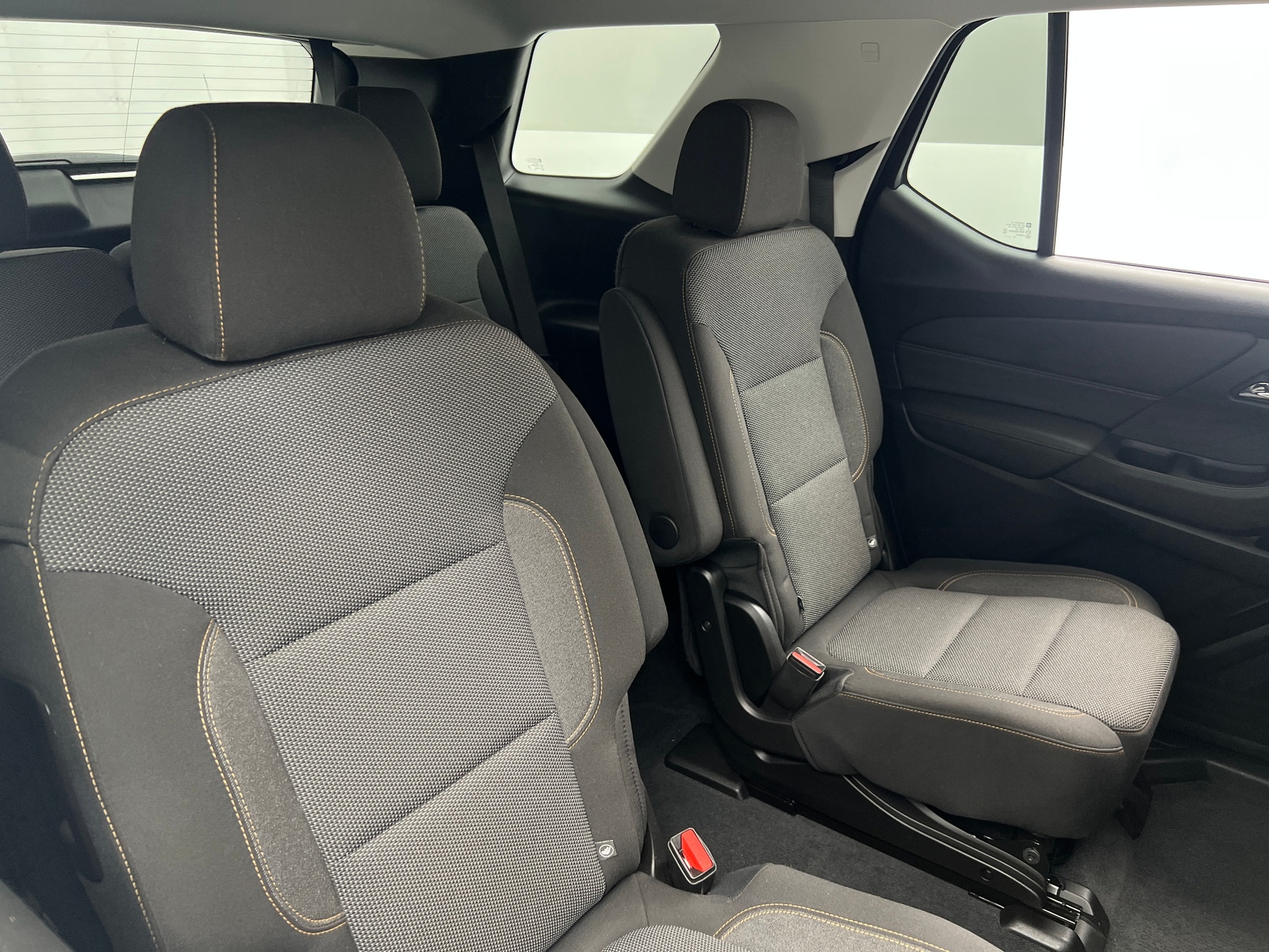 Thumbnail: 2020 Chevrolet Traverse - 6