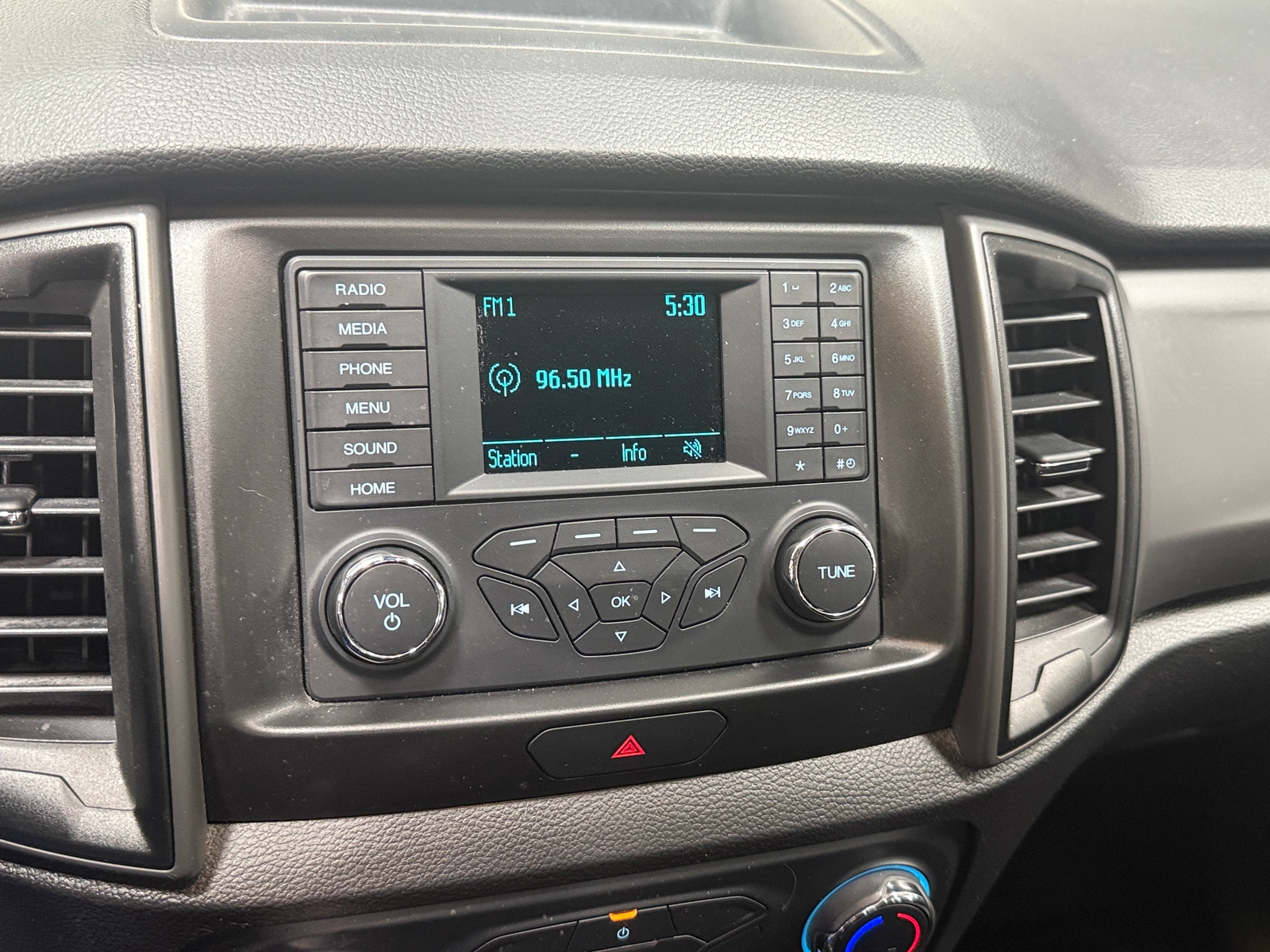 Thumbnail: 2021 Ford Ranger - 4