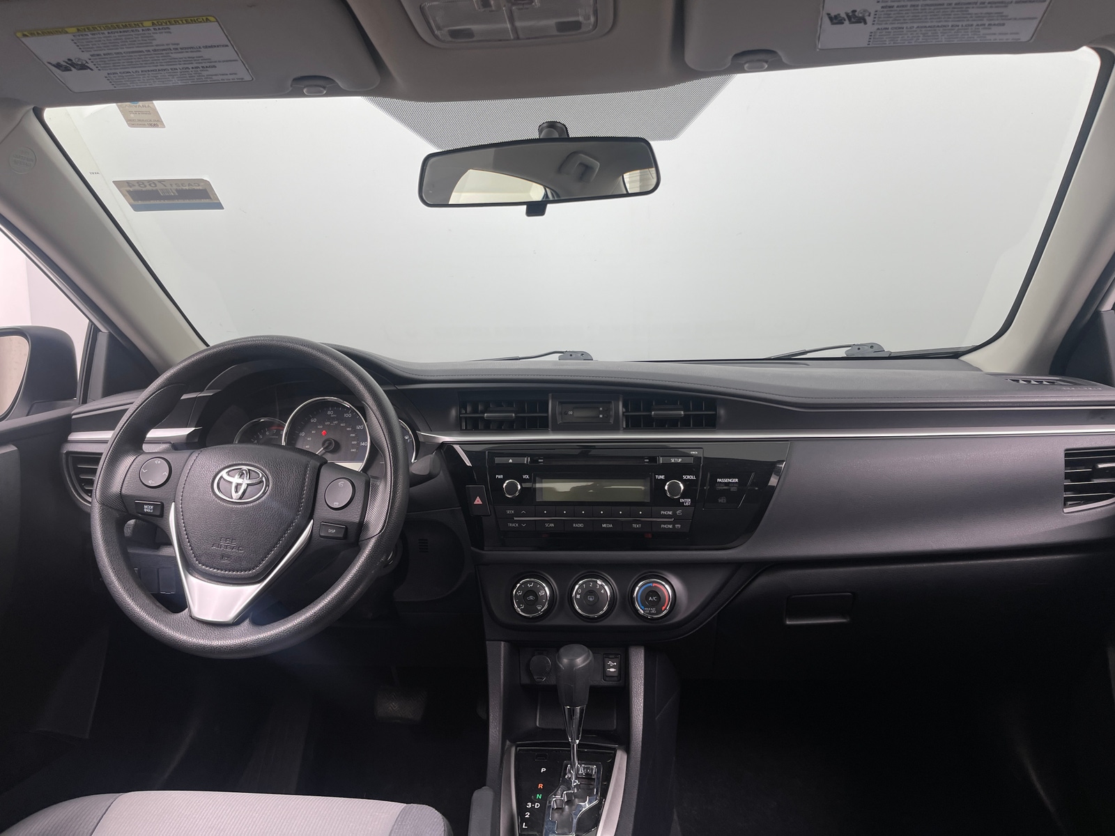 Thumbnail: 2014 Toyota Corolla - 3