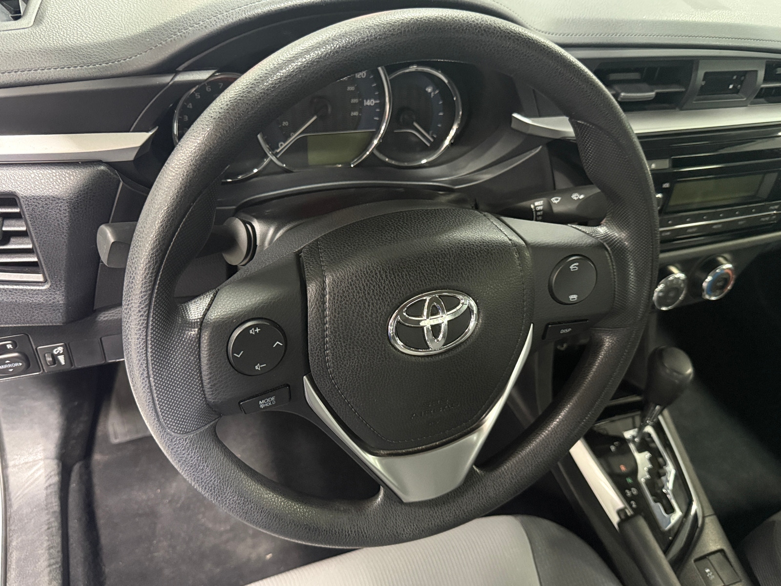 Thumbnail: 2014 Toyota Corolla - 5