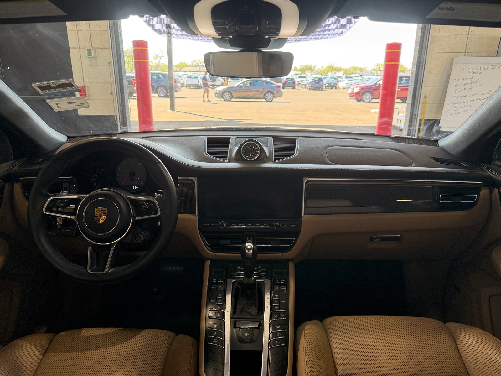 Thumbnail: 2019 Porsche Macan - 2