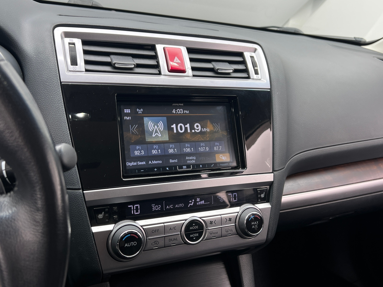 Thumbnail: 2015 Subaru Outback - 3