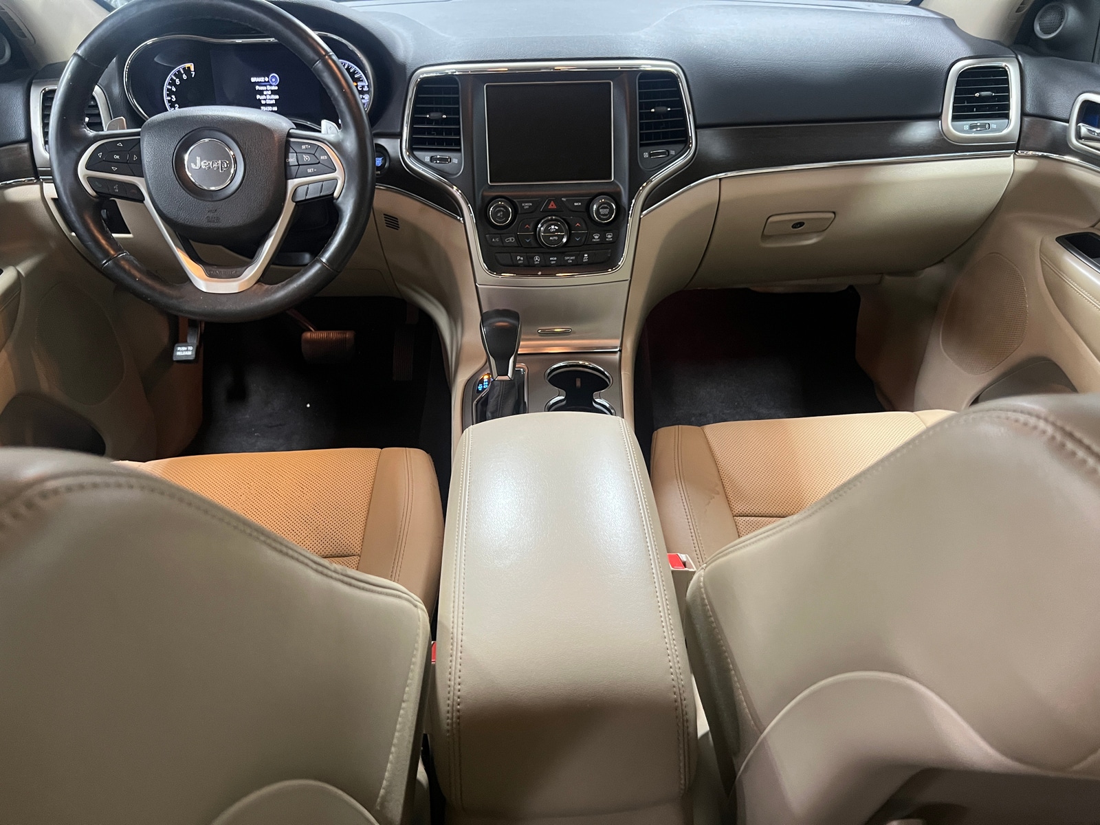 Thumbnail: 2017 Jeep Grand Cherokee - 2