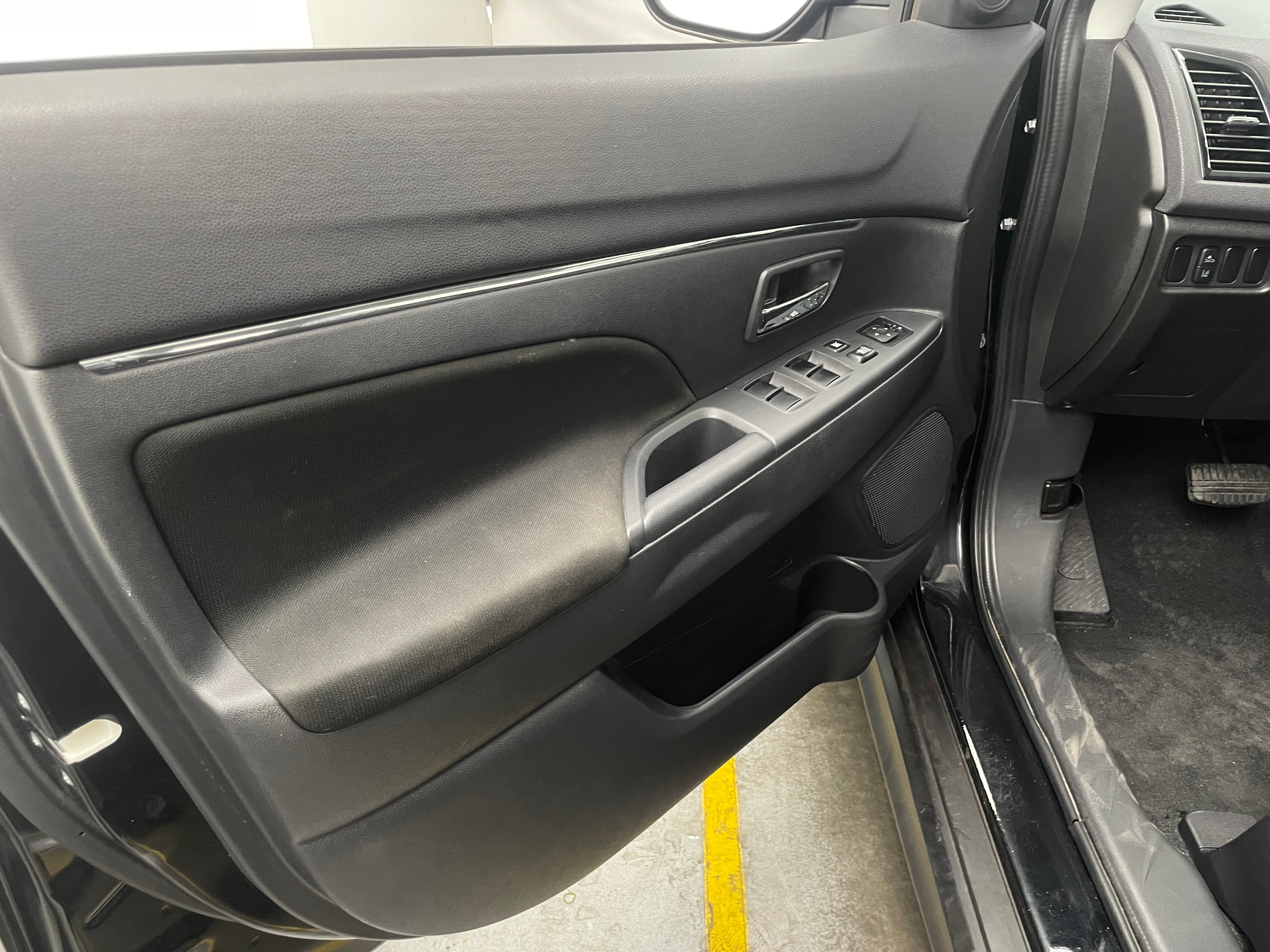 2023 Mitsubishi Outlander Sport