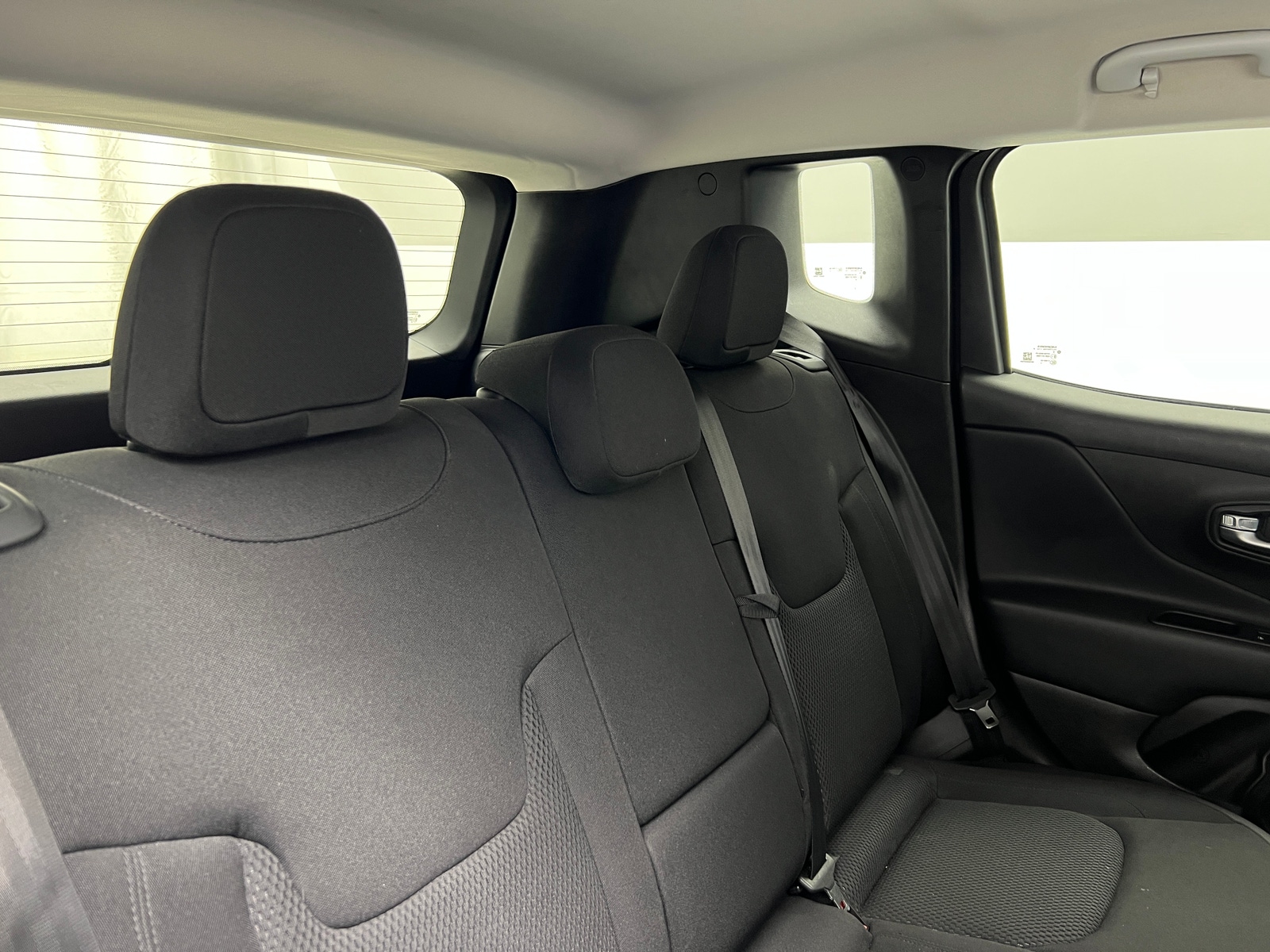 Thumbnail: 2019 Jeep Renegade - 6