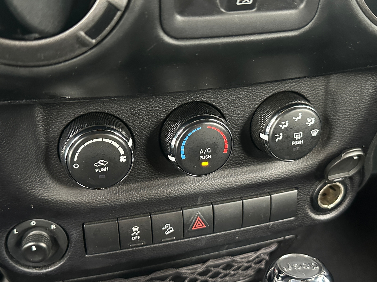 Thumbnail: 2016 Jeep Wrangler - 4