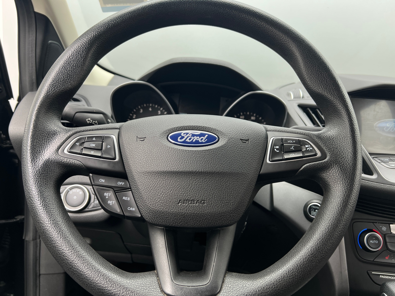 Thumbnail: 2019 Ford Escape - 5
