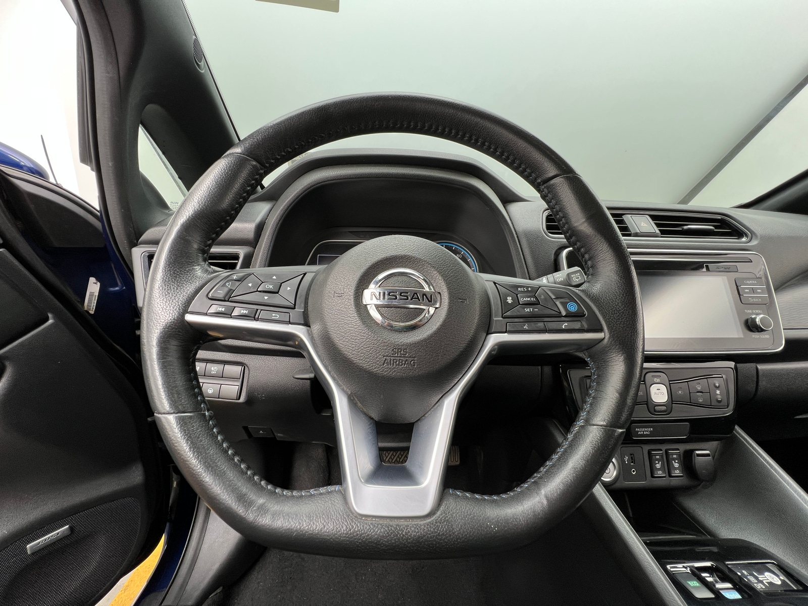 Thumbnail: 2019 Nissan Leaf - 4