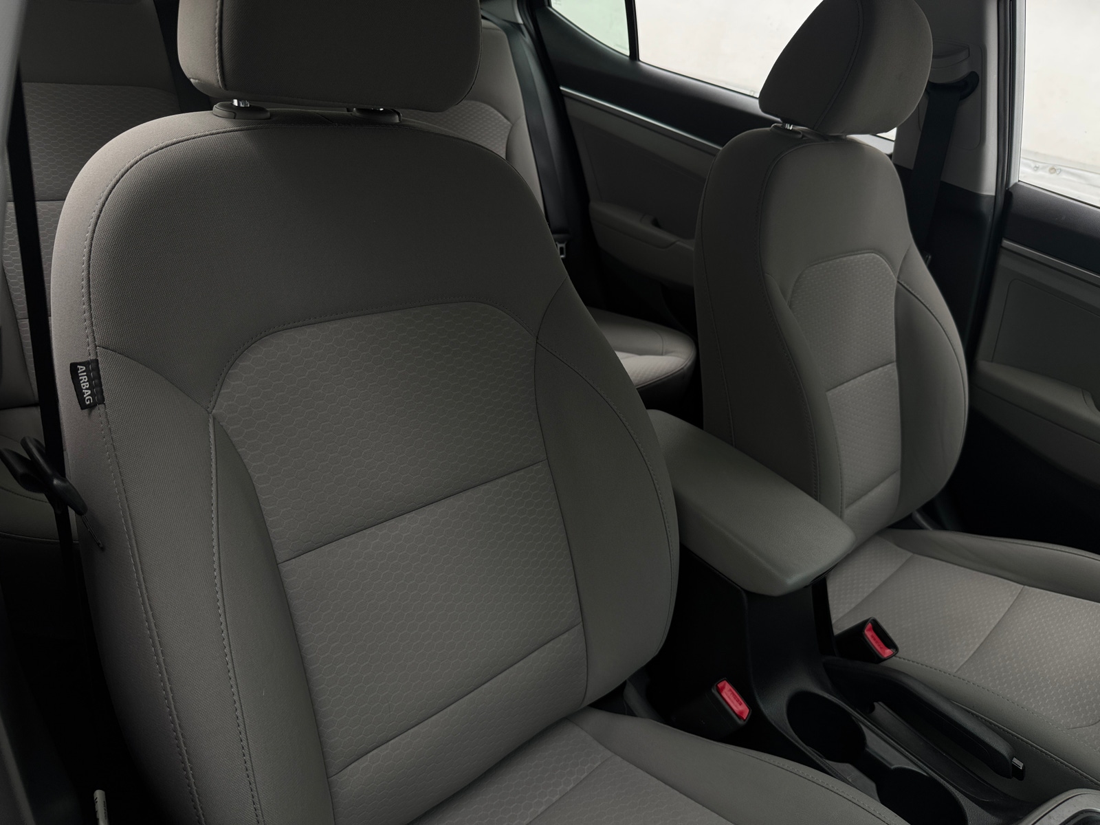 Thumbnail: 2019 Hyundai Elantra - 2