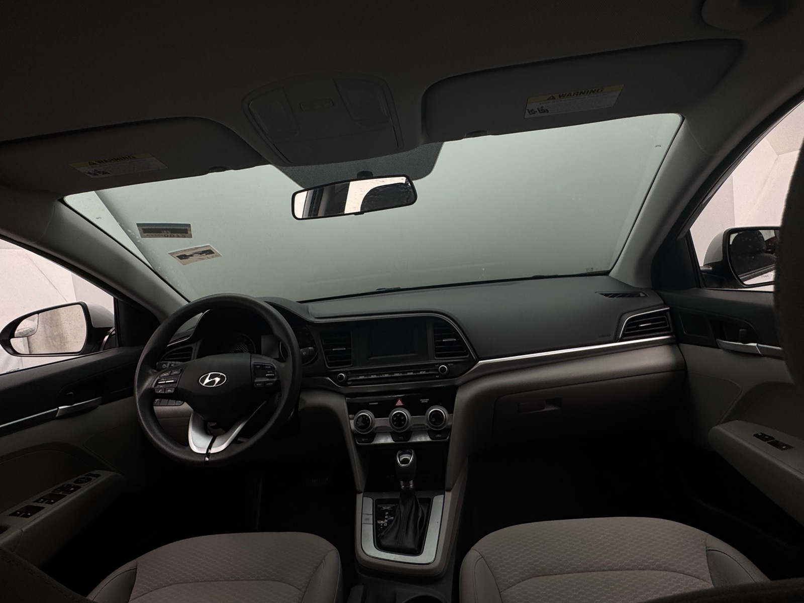 Thumbnail: 2019 Hyundai Elantra - 3