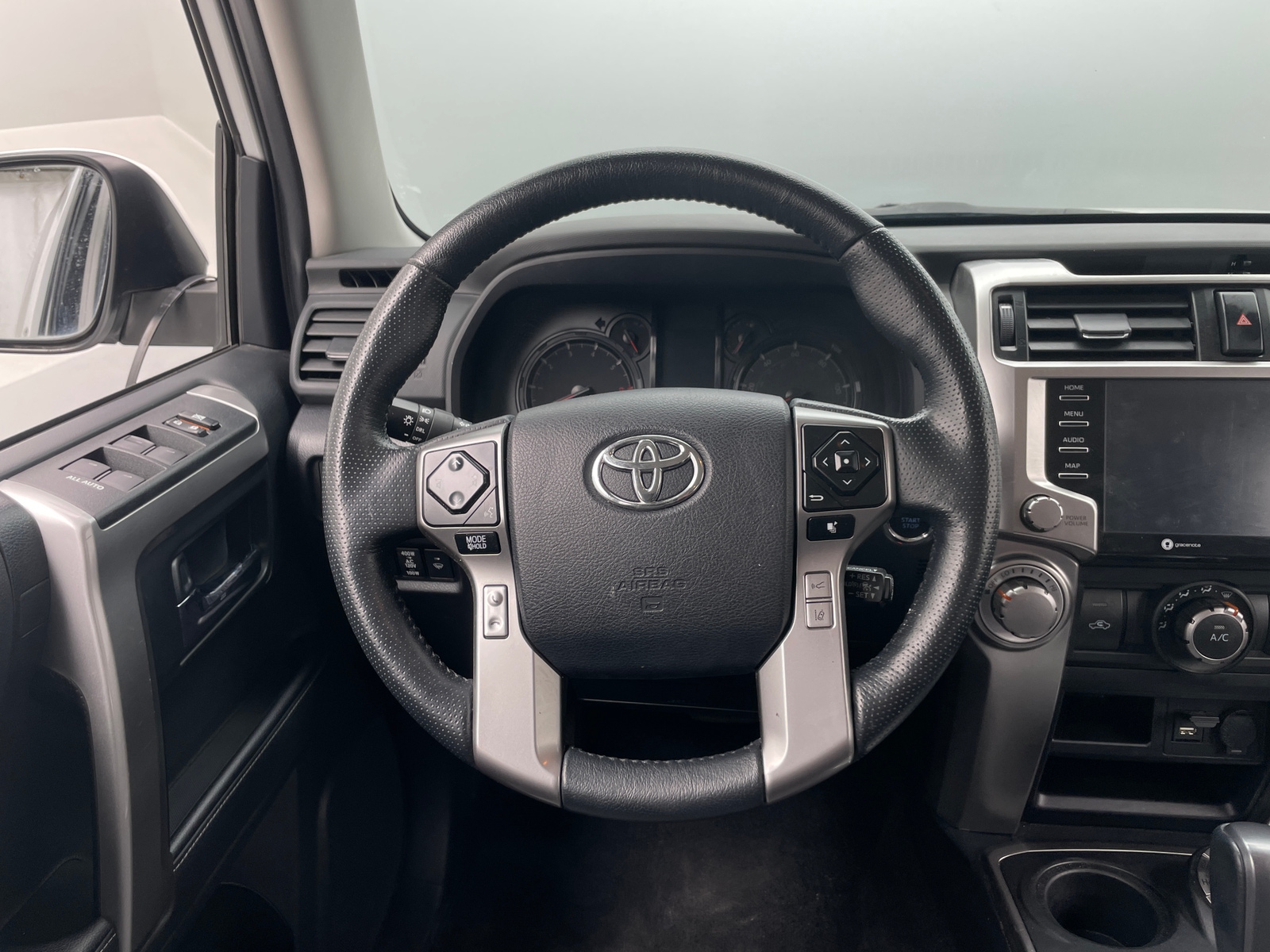 Thumbnail: 2024 Toyota 4Runner - 4