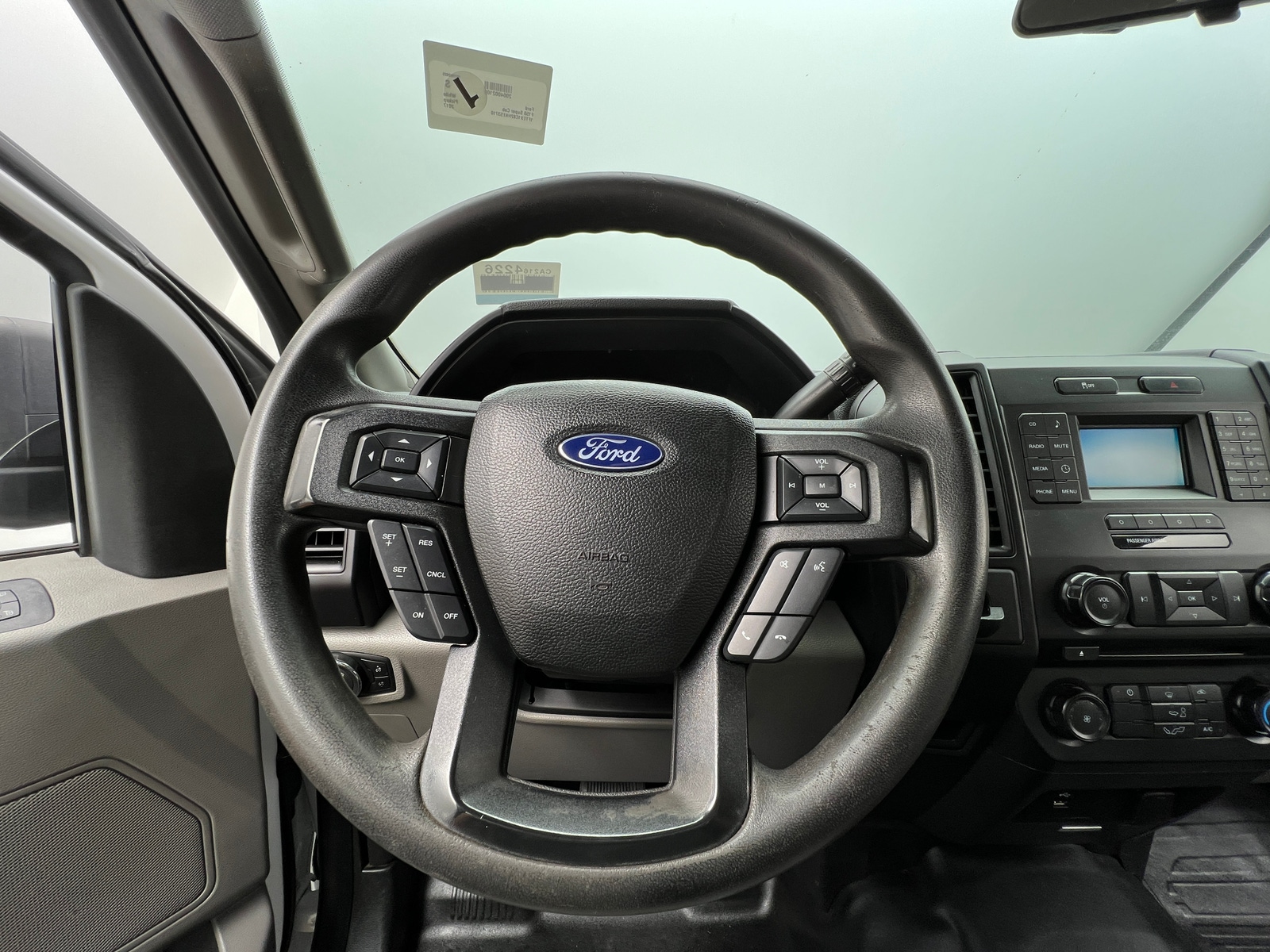 Thumbnail: 2017 Ford Econoline - 5