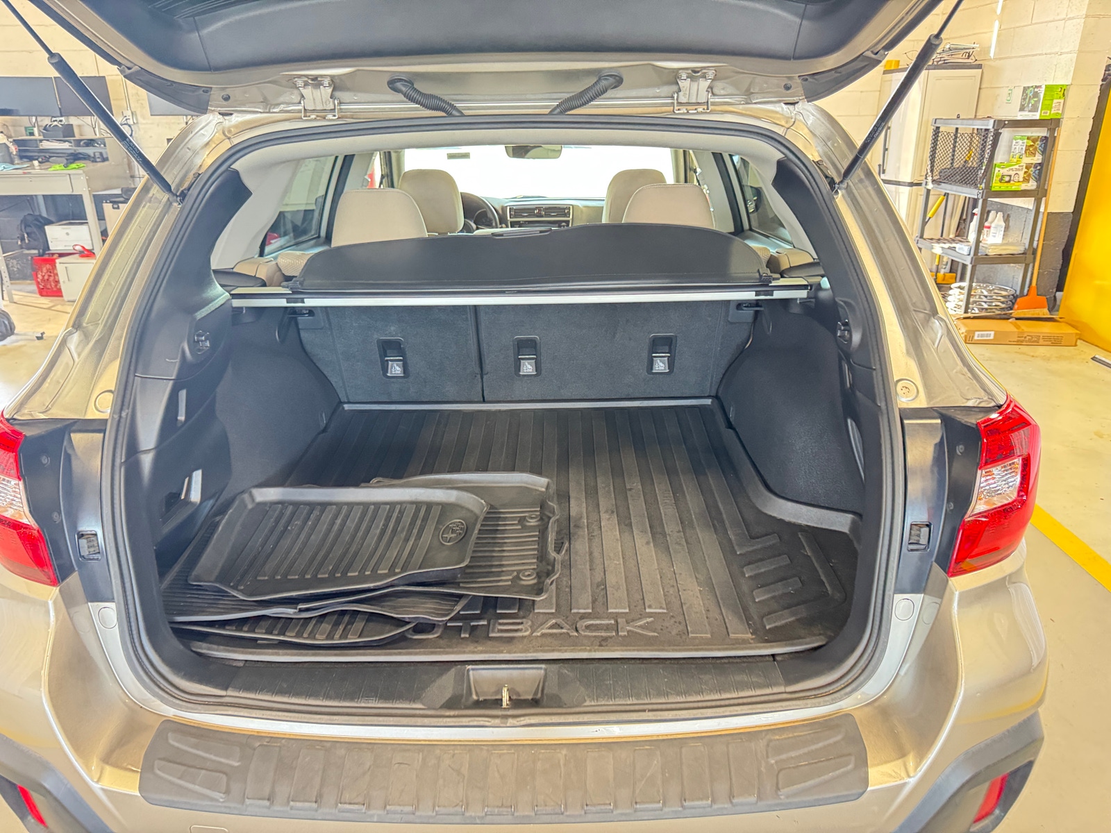 Thumbnail: 2018 Subaru Outback - 7