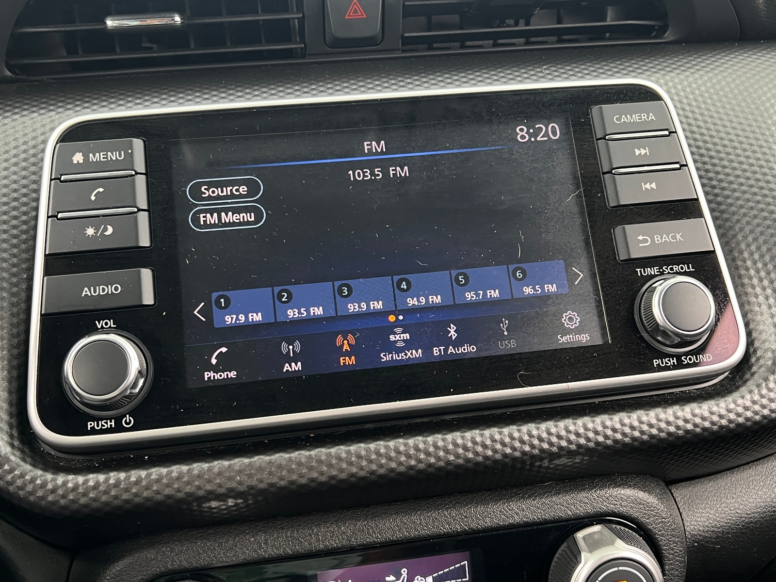 Thumbnail: 2019 Nissan Kicks - 4