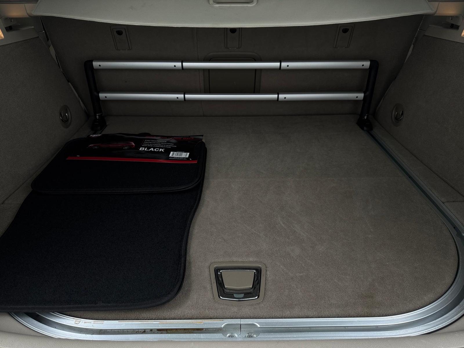 Thumbnail: 2013 Cadillac SRX - 6