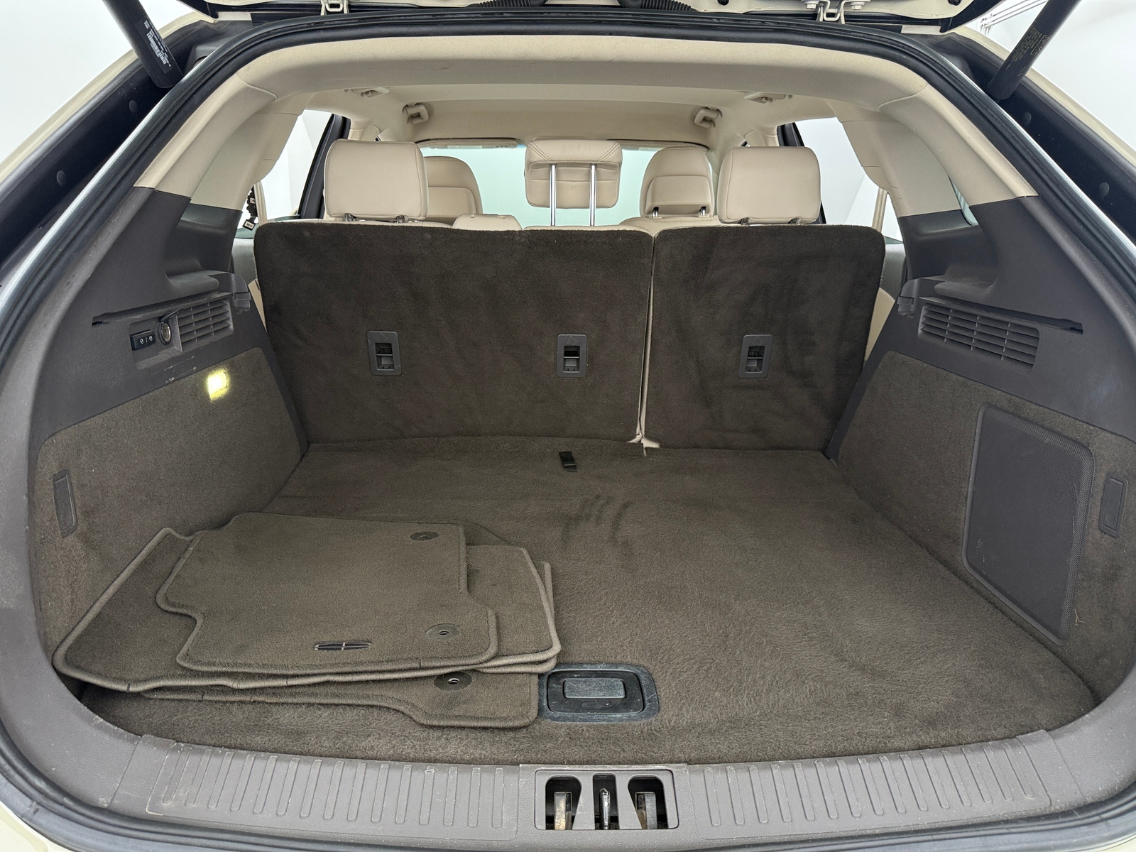Thumbnail: 2016 Lincoln MKX - 6