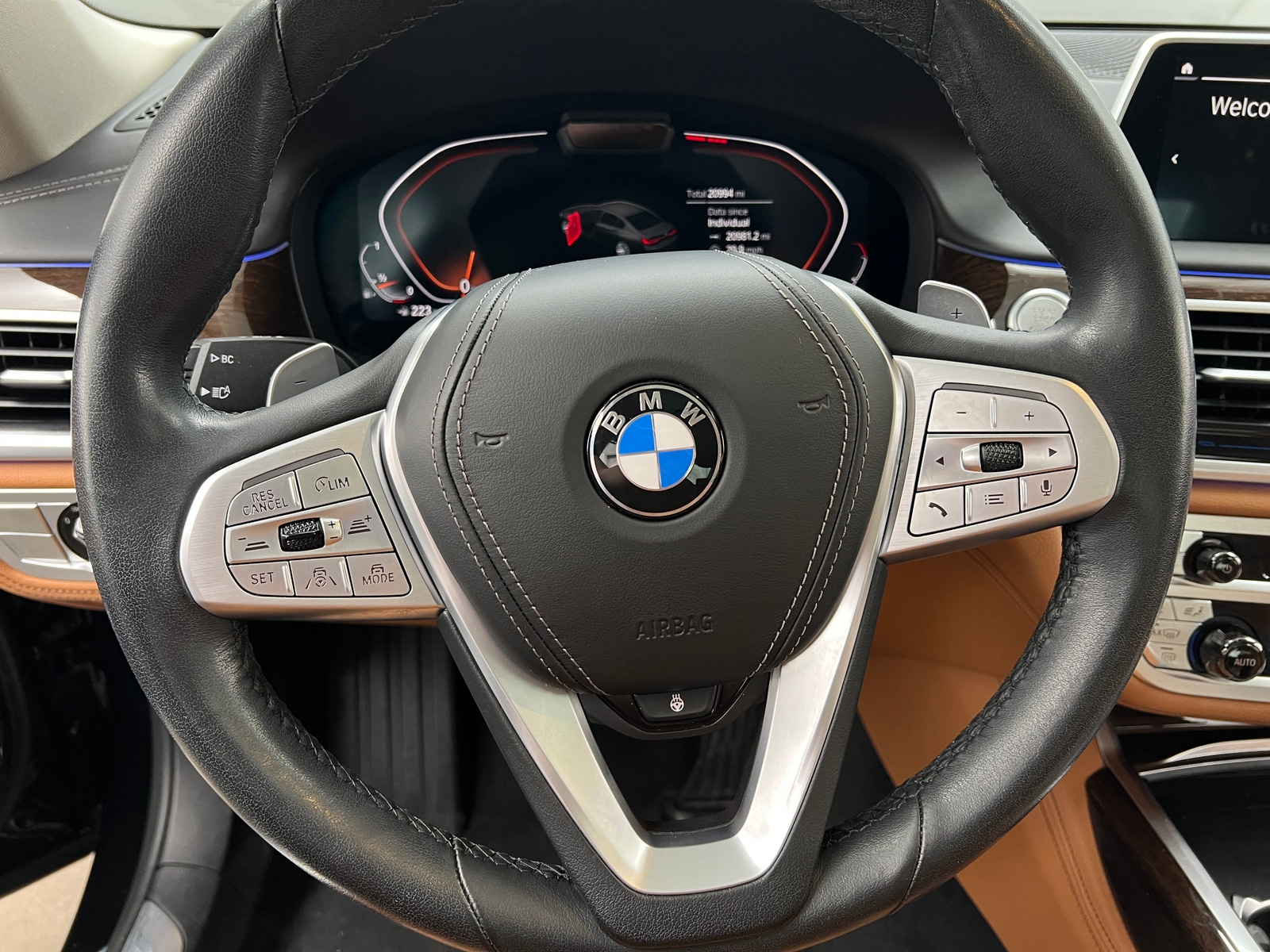 Thumbnail: 2022 BMW 7 Series - 4