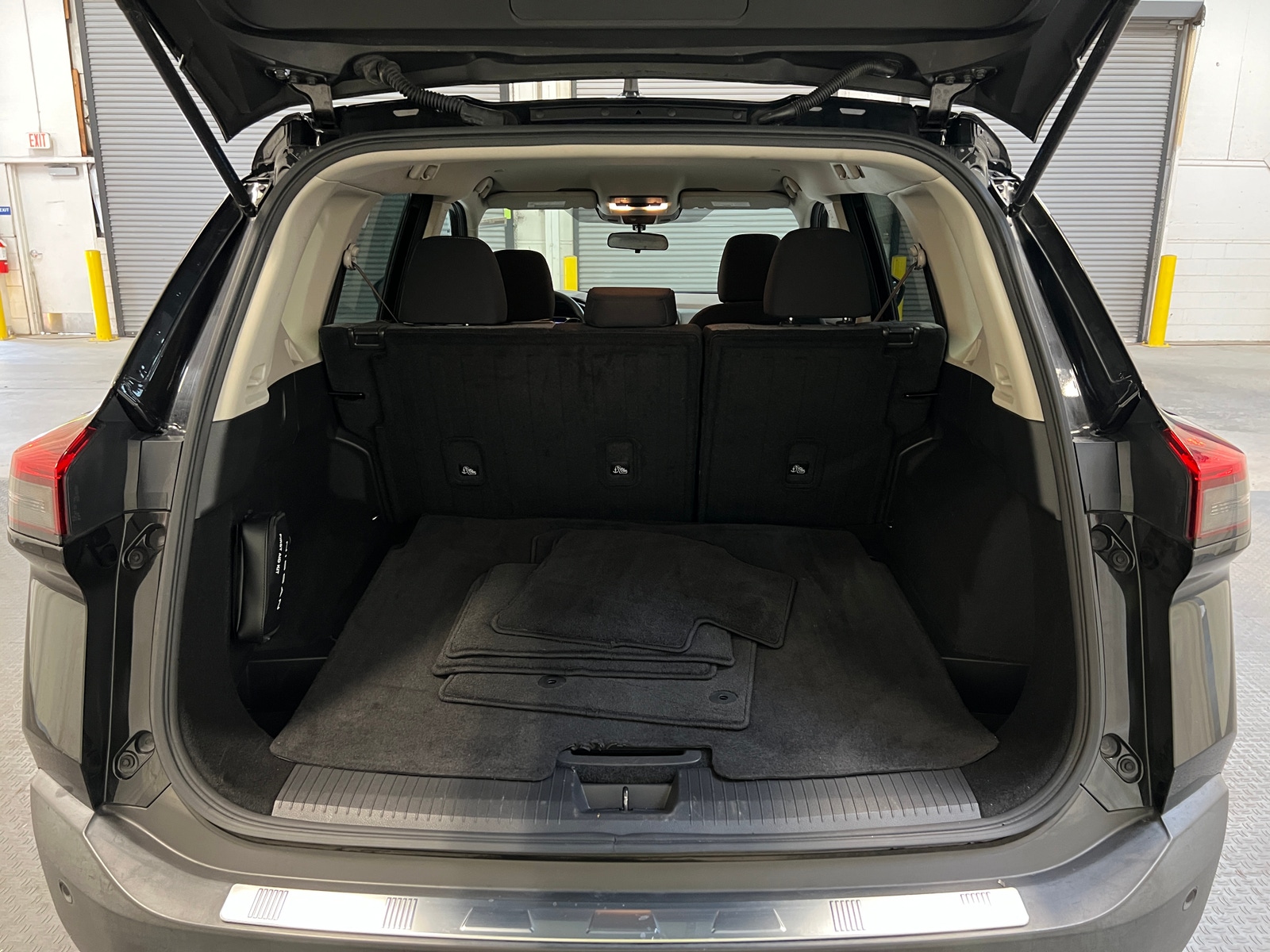 Thumbnail: 2023 Nissan Rogue - 7