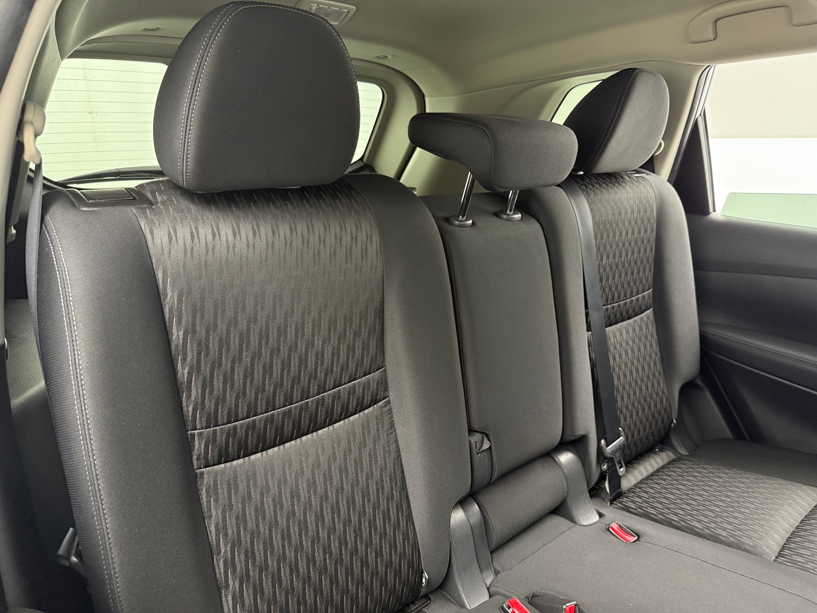 Thumbnail: 2019 Nissan Rogue - 6