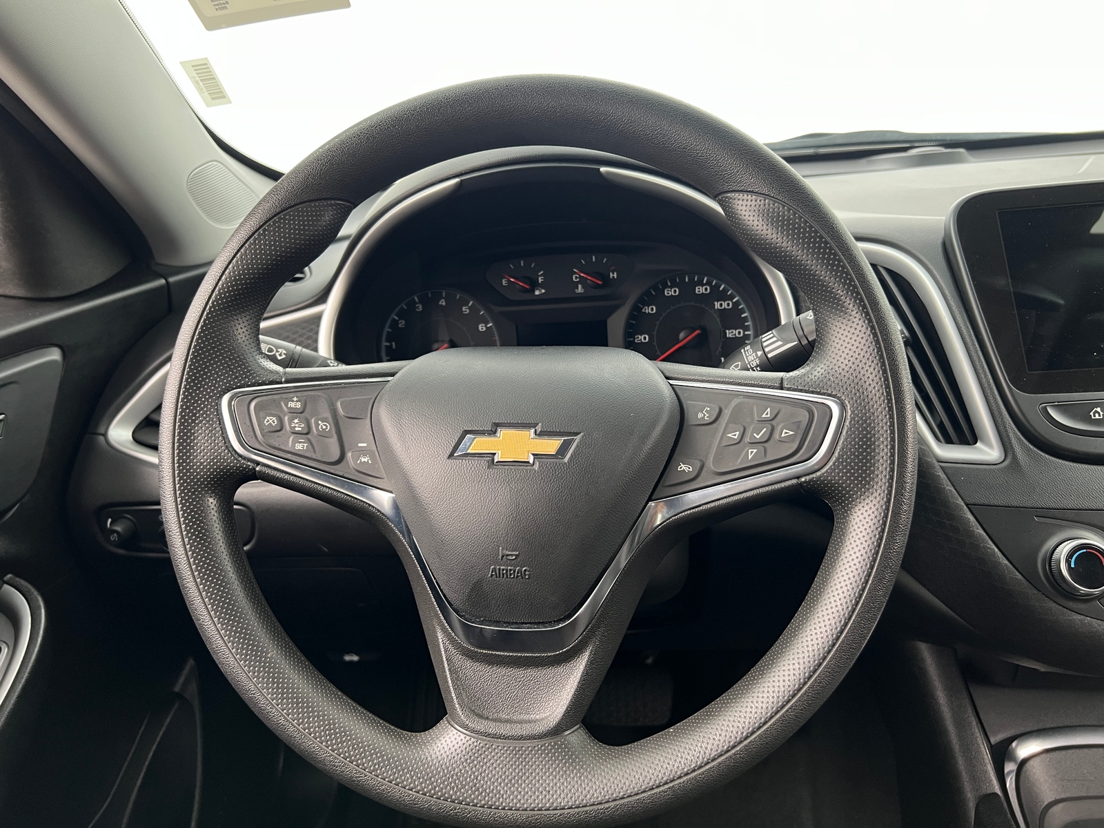 Thumbnail: 2024 Chevrolet Malibu - 5
