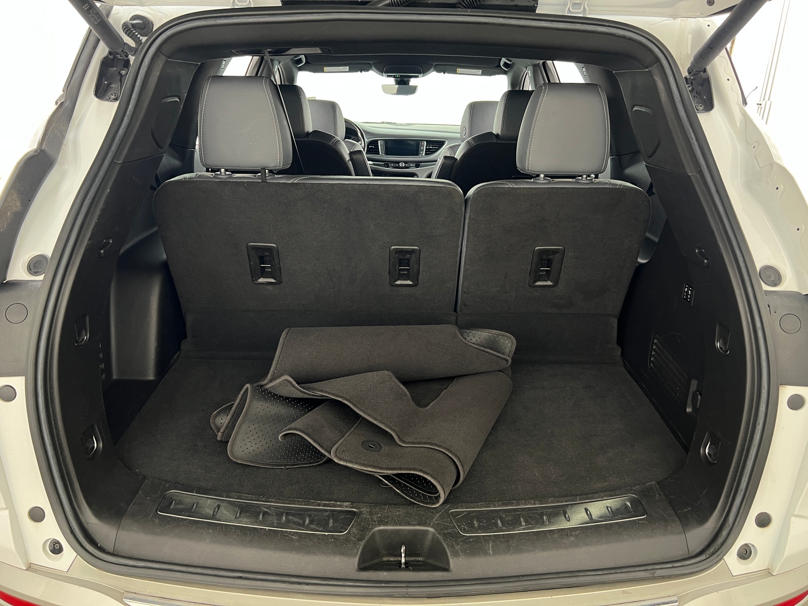 Thumbnail: 2022 Buick Enclave - 6