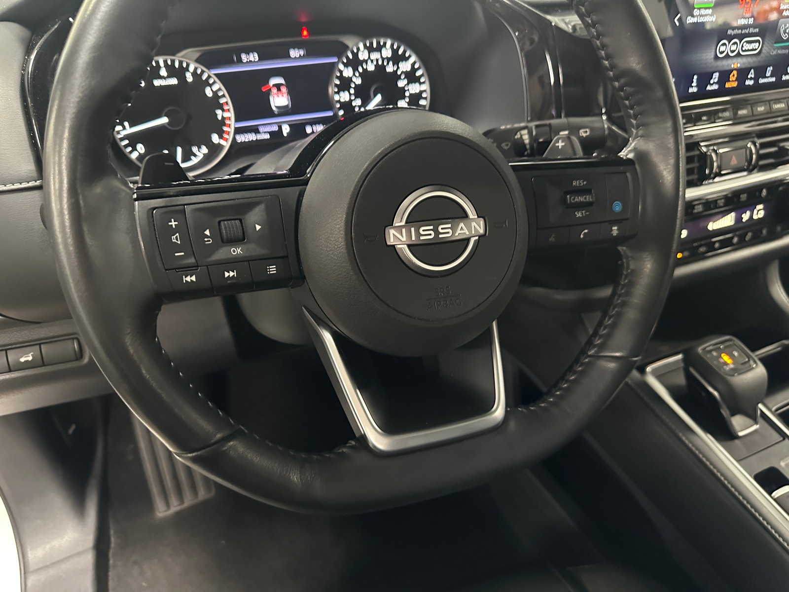 Thumbnail: 2023 Nissan Pathfinder - 4