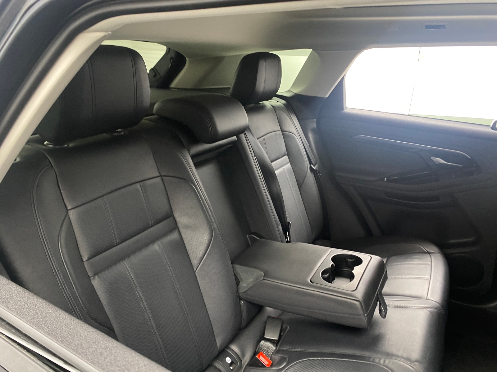 Thumbnail: 2020 Land Rover Range Rover Evoque - 5