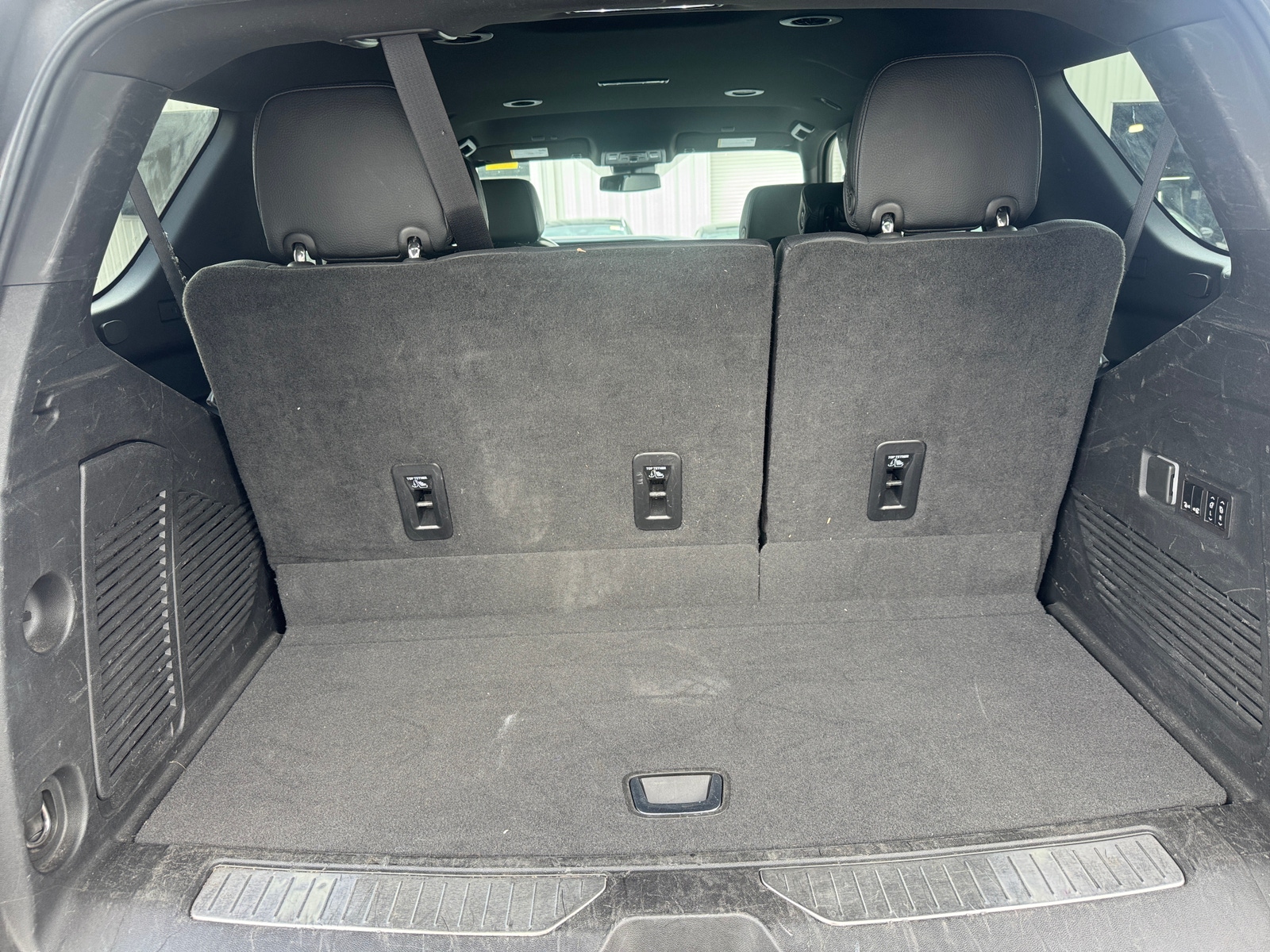 Thumbnail: 2023 GMC Yukon - 7