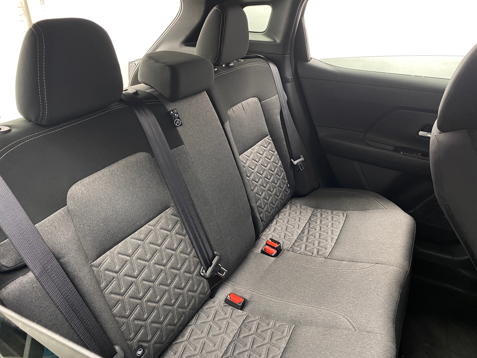 Thumbnail: 2025 Nissan Kicks - 6