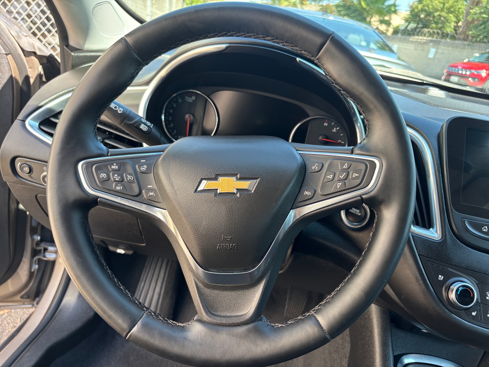 Thumbnail: 2024 Chevrolet Malibu - 4