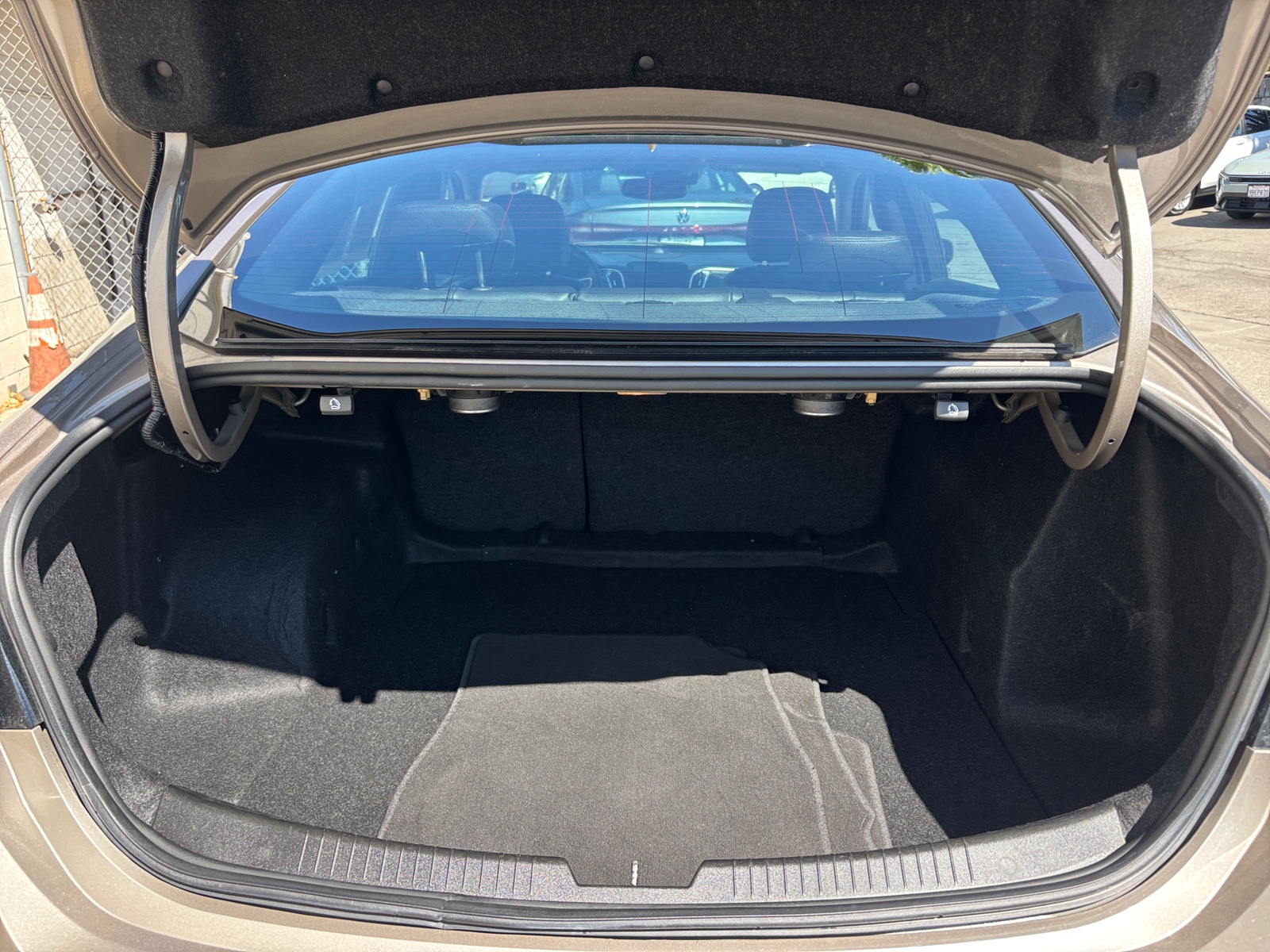 Thumbnail: 2024 Chevrolet Malibu - 5