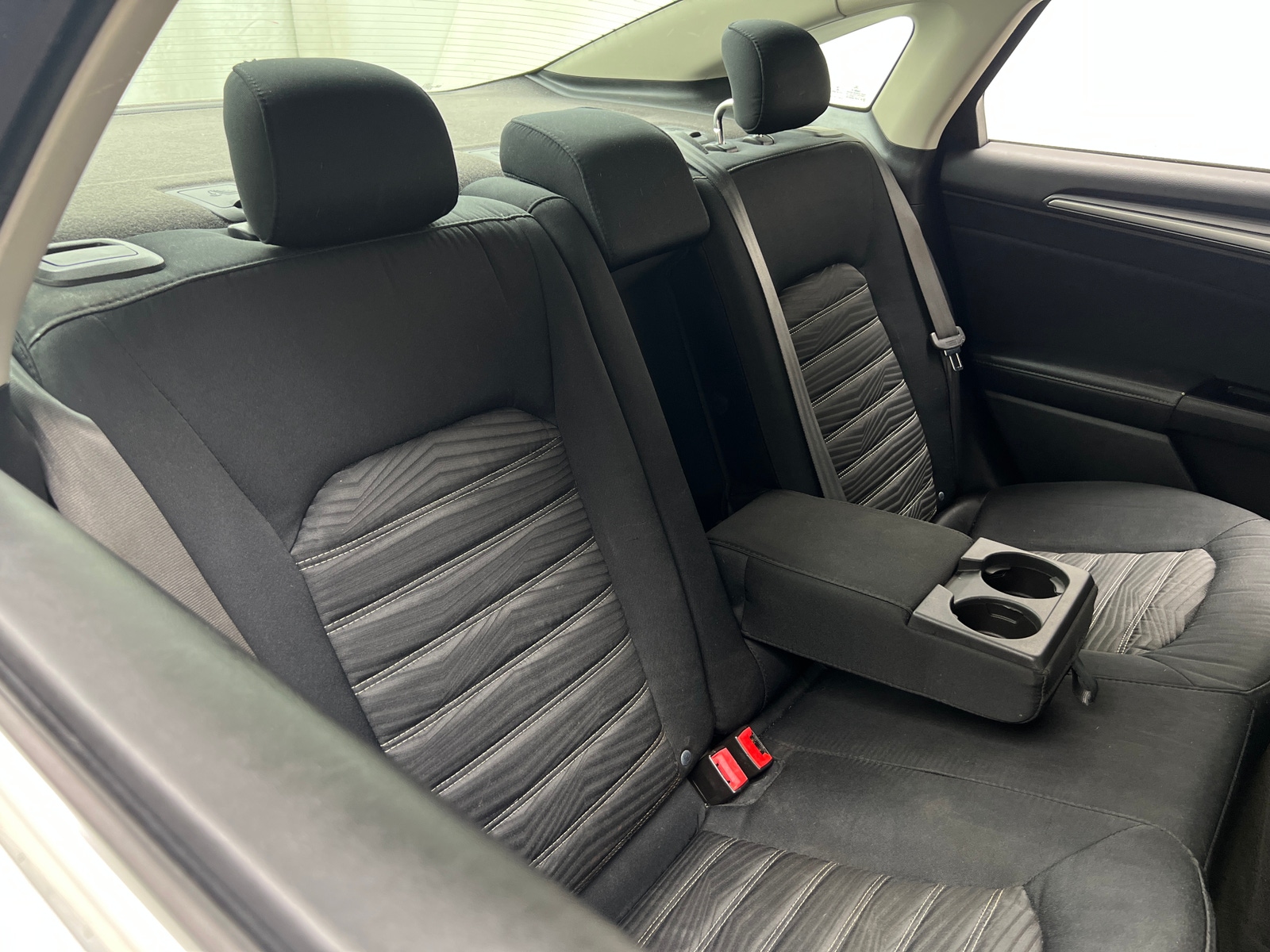 Thumbnail: 2016 Ford Fusion - 6
