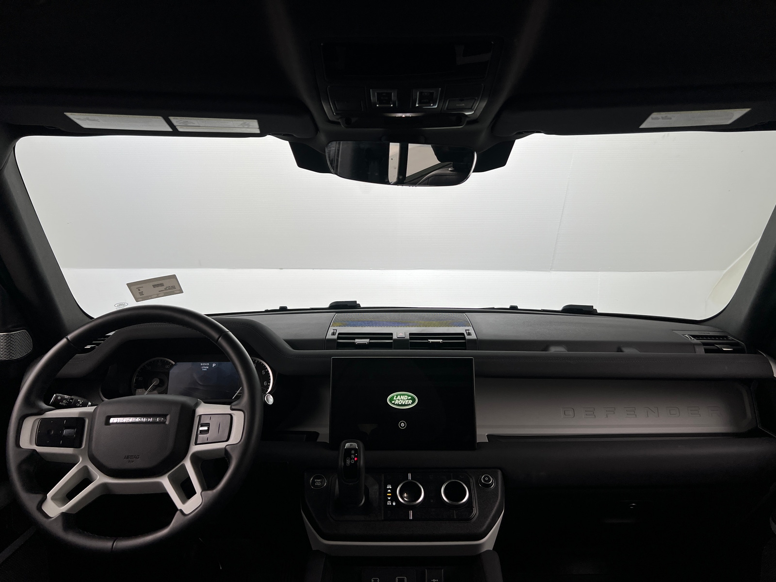 Thumbnail: 2023 Land Rover Defender - 3