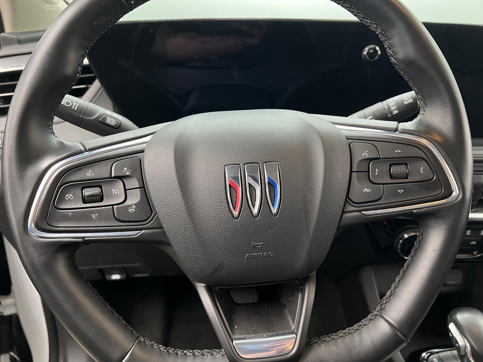 Thumbnail: 2024 Buick Encore GX - 5