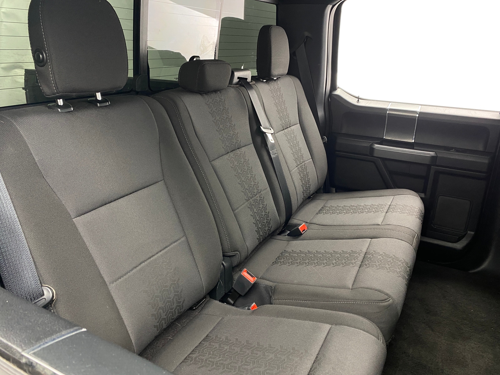 Thumbnail: 2018 Ford Econoline - 6