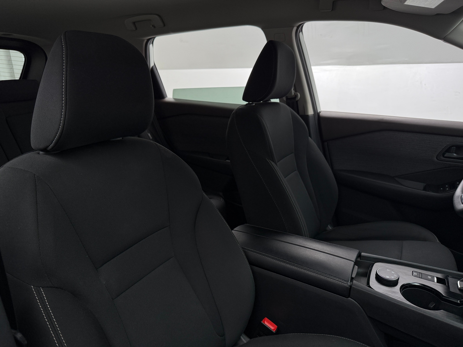 Thumbnail: 2023 Nissan Rogue - 2