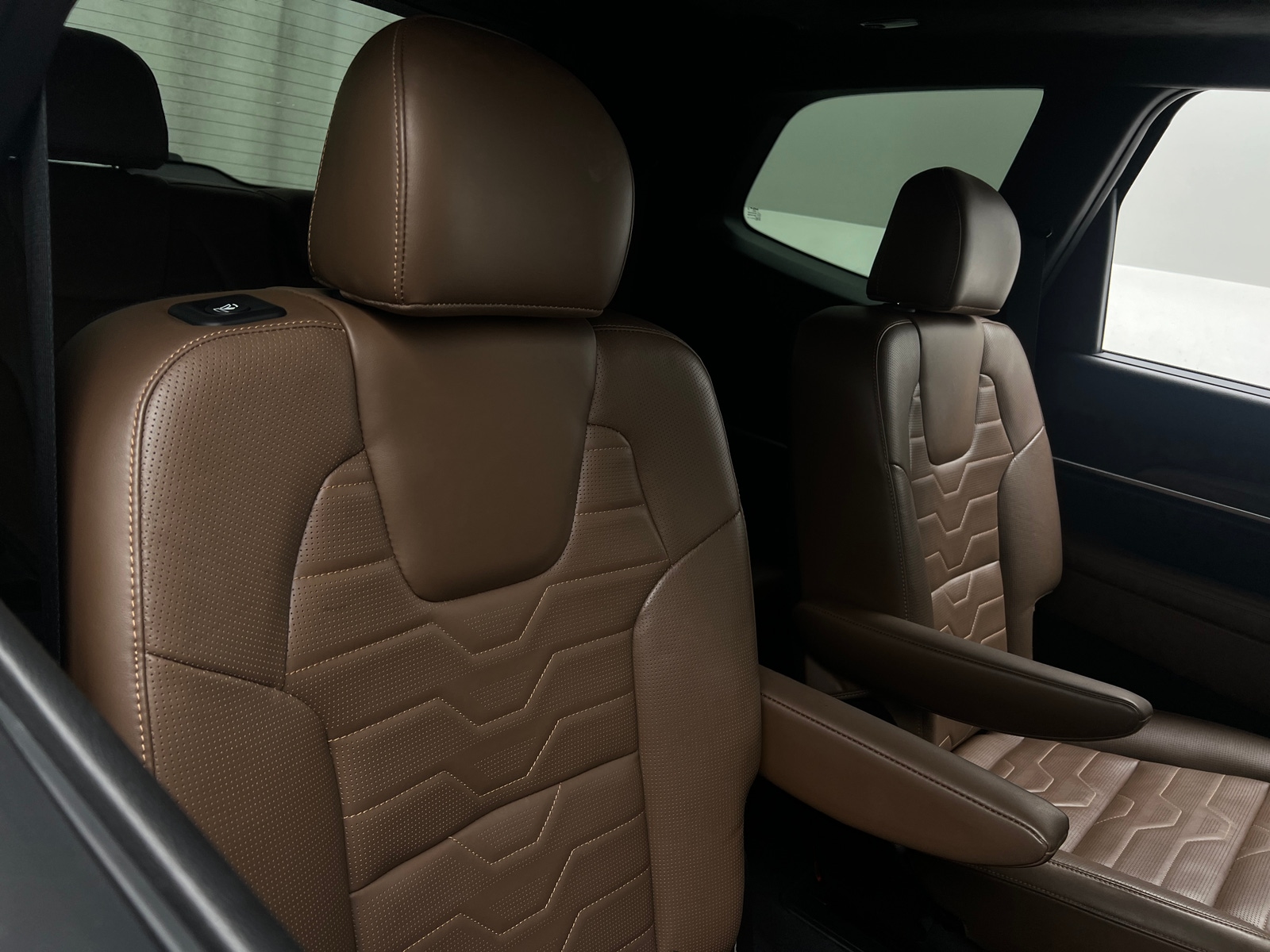 Thumbnail: 2022 Kia Telluride - 5