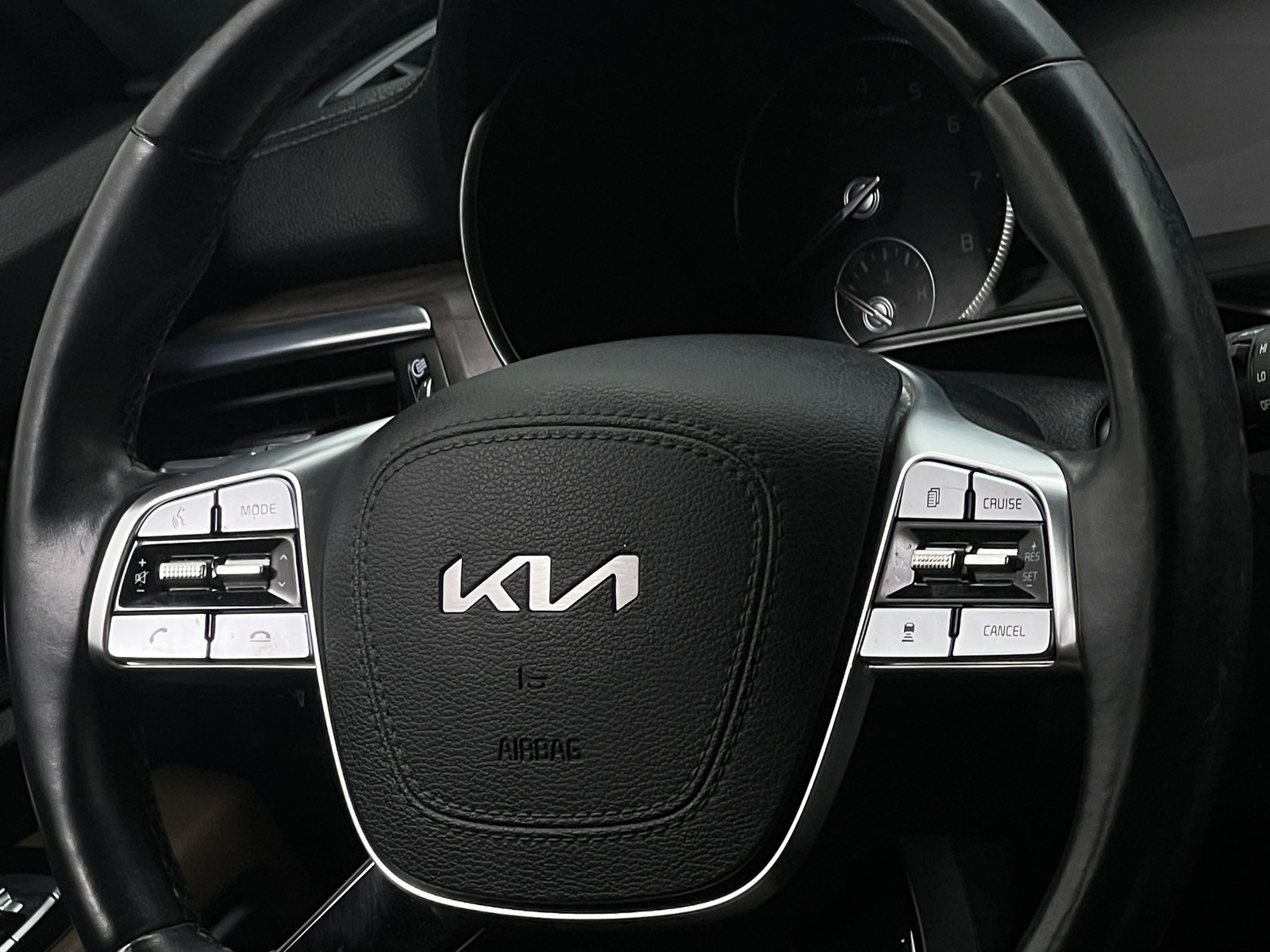 Thumbnail: 2022 Kia Telluride - 4