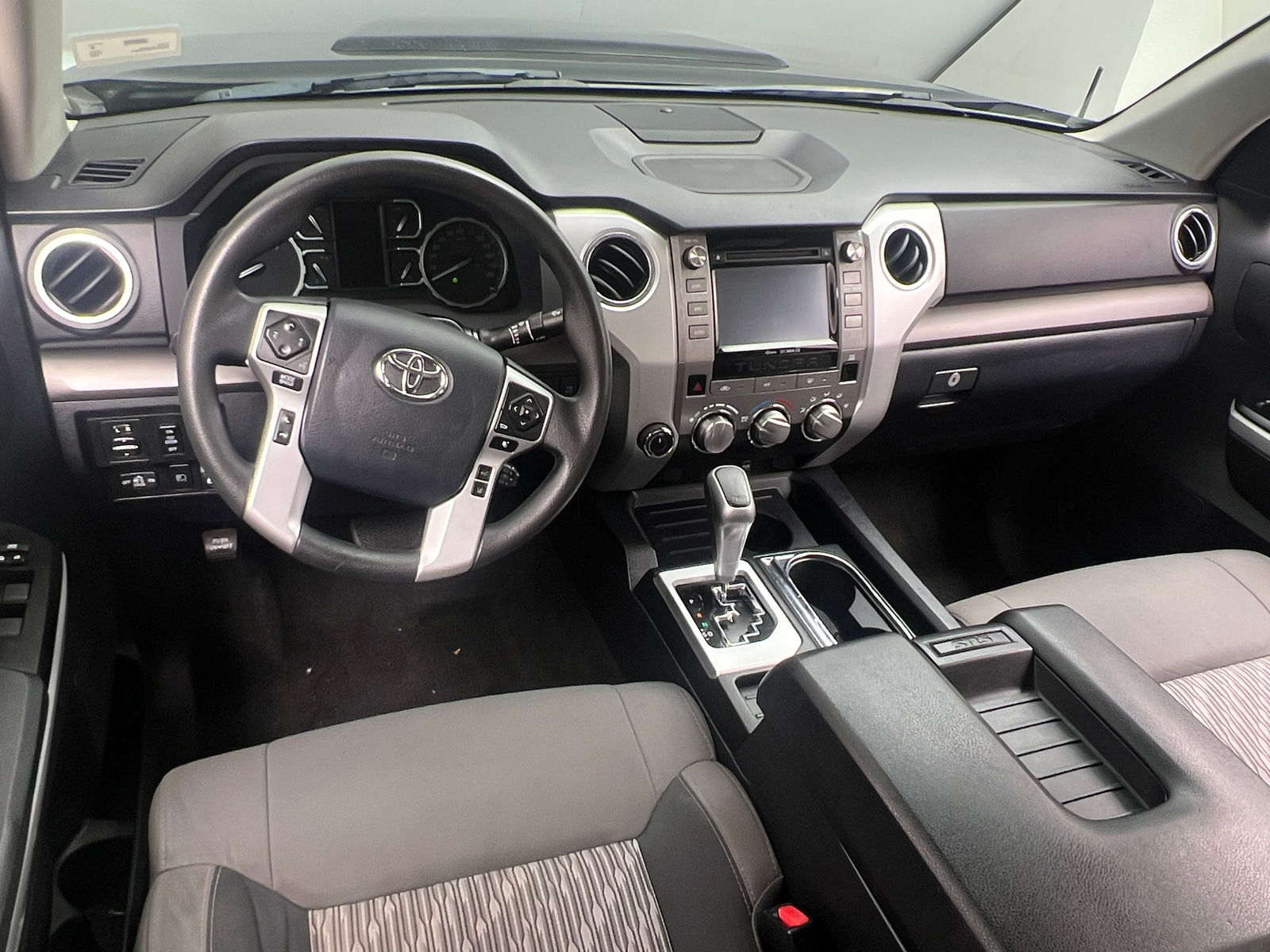 Thumbnail: 2019 Toyota Tundra - 3